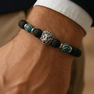 Men's Black and Silver Lion Bead Bracelet